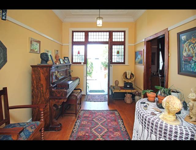 4 BEDROOM HOUSE FOR SALE IN KENSINGTON